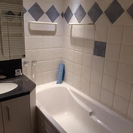 Skis Aux Pieds, Balcon, 6 Pers, Garage, Wifi - Fr-1-514-74 * Courchevel